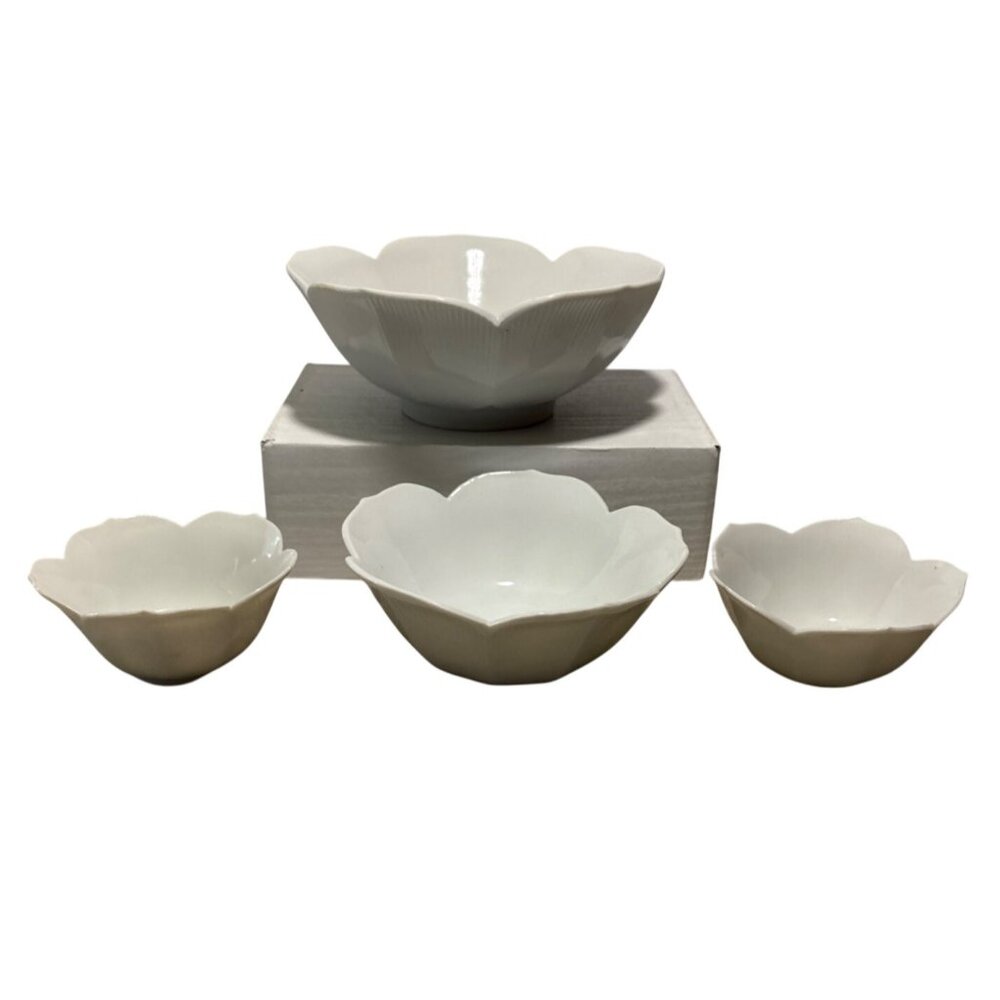 Lotus Shaped Bowls Set of 4 Petal Shaped White Ceramic Textured Minamilist